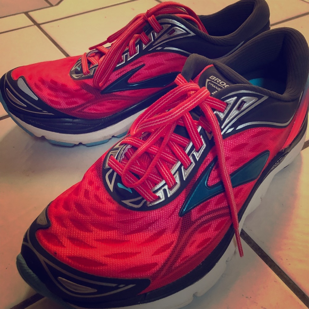 Brooks Transcend women’s running shoes size 7.5